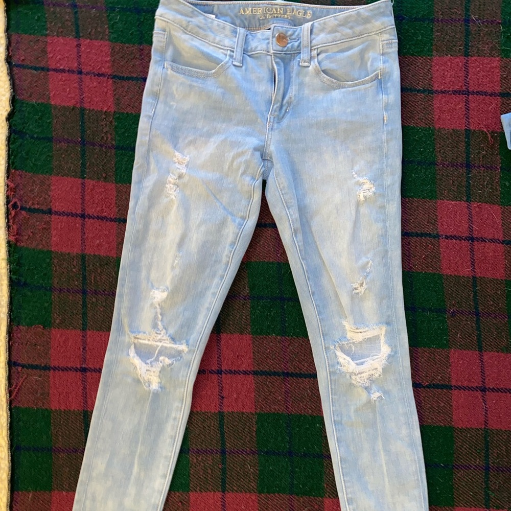 COPY - Size 2 American Eagle Jeggings!